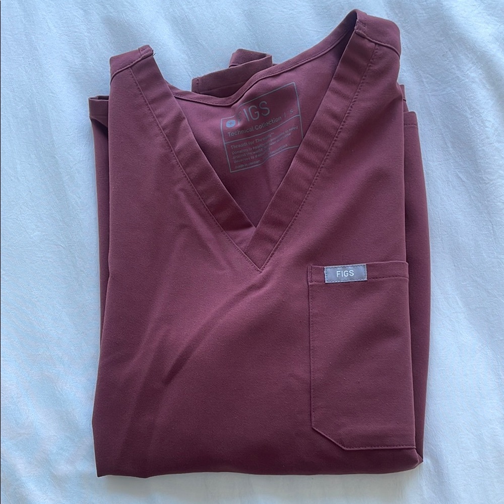 Figs Mauve Catarina Scrub Top